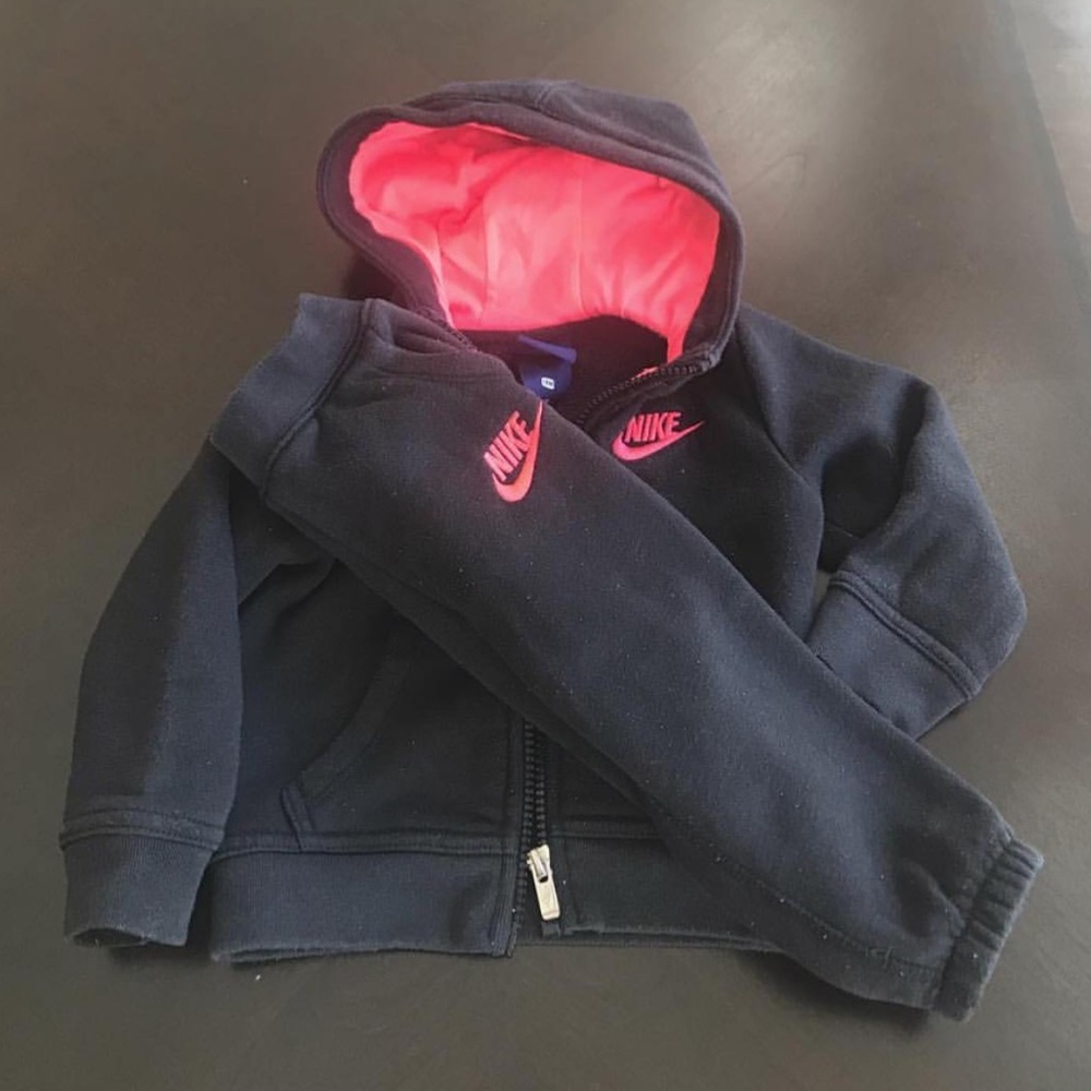 Nike 2 piece suit